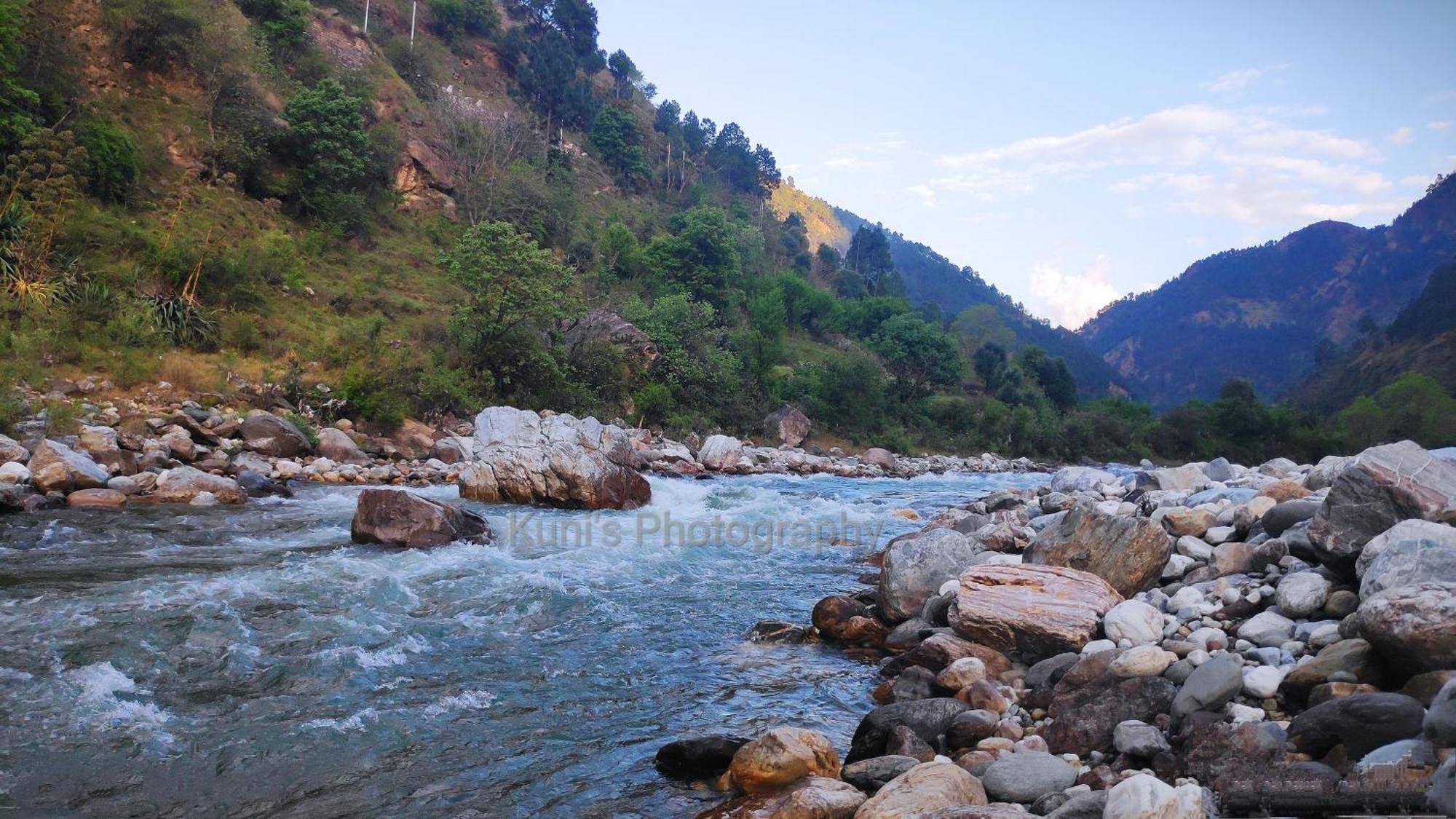 Tirthan Grand Riverside Banjār Extérieur photo
